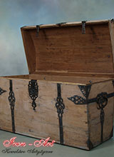 Reconstruction of an antique chest